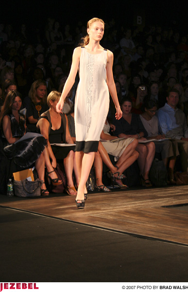 Illustration for article titled Max Azria Spring/Summer '09 Show & Scene